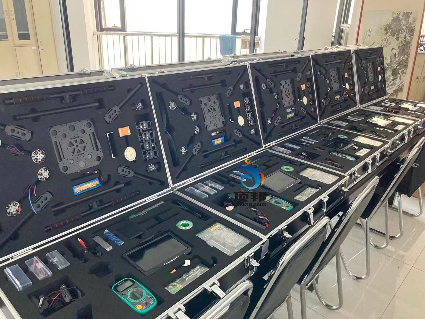 組裝調(diào)試無人機