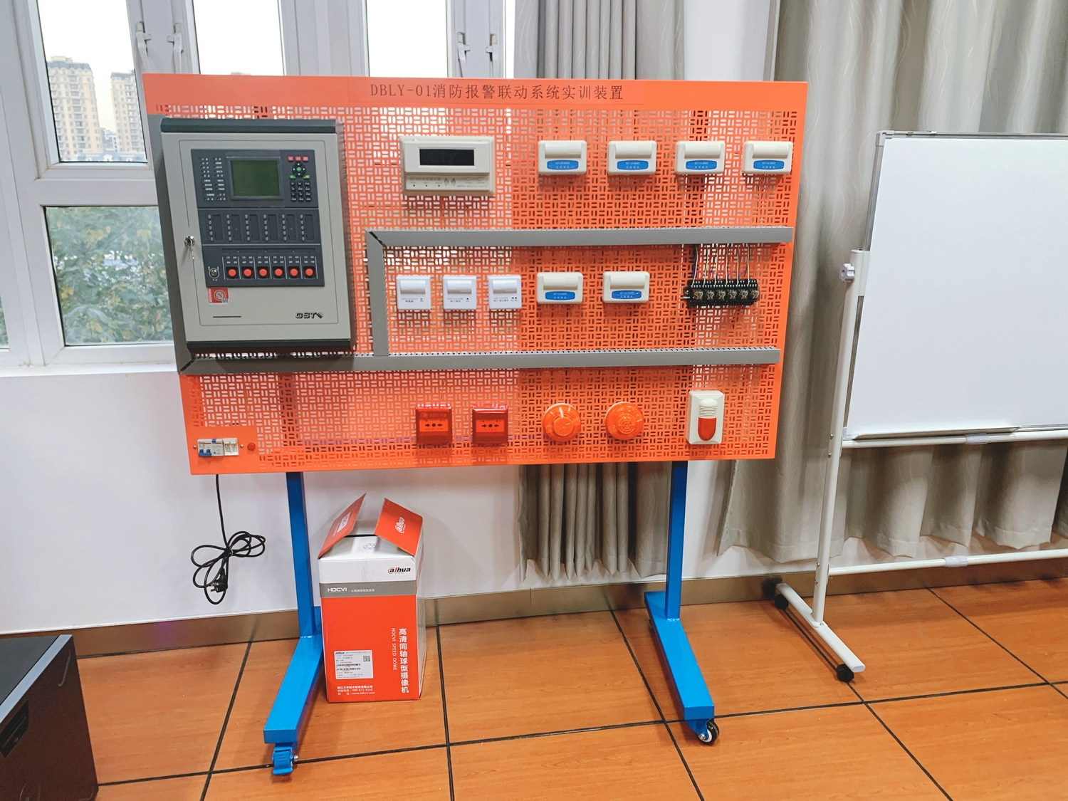 消防報警聯(lián)動系統(tǒng)實訓(xùn)裝置