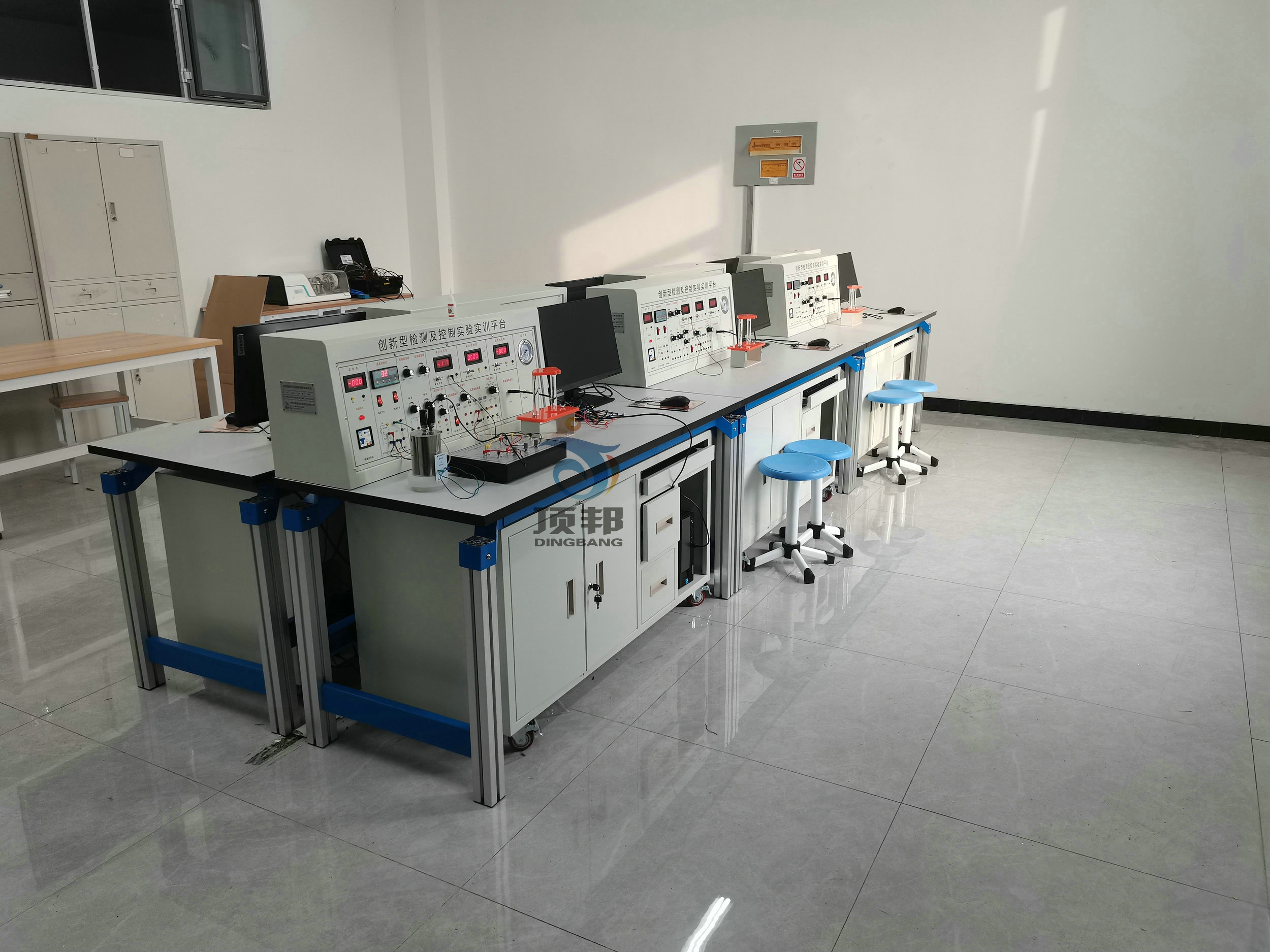 創(chuàng)新型檢測及控制實驗實訓平臺