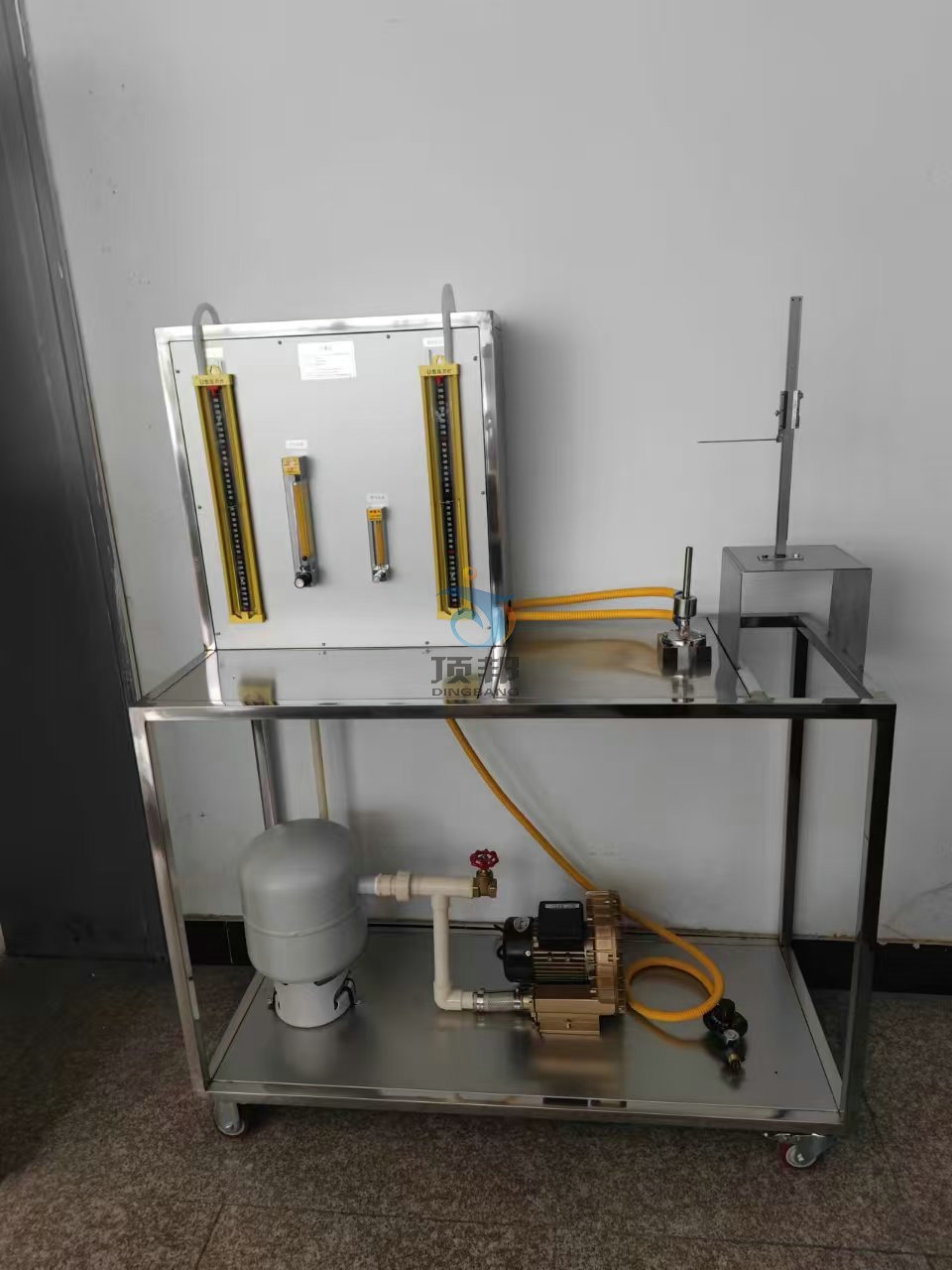 本生燈法測(cè)定火焰?zhèn)鞑ニ俣葘?shí)驗(yàn)臺(tái)