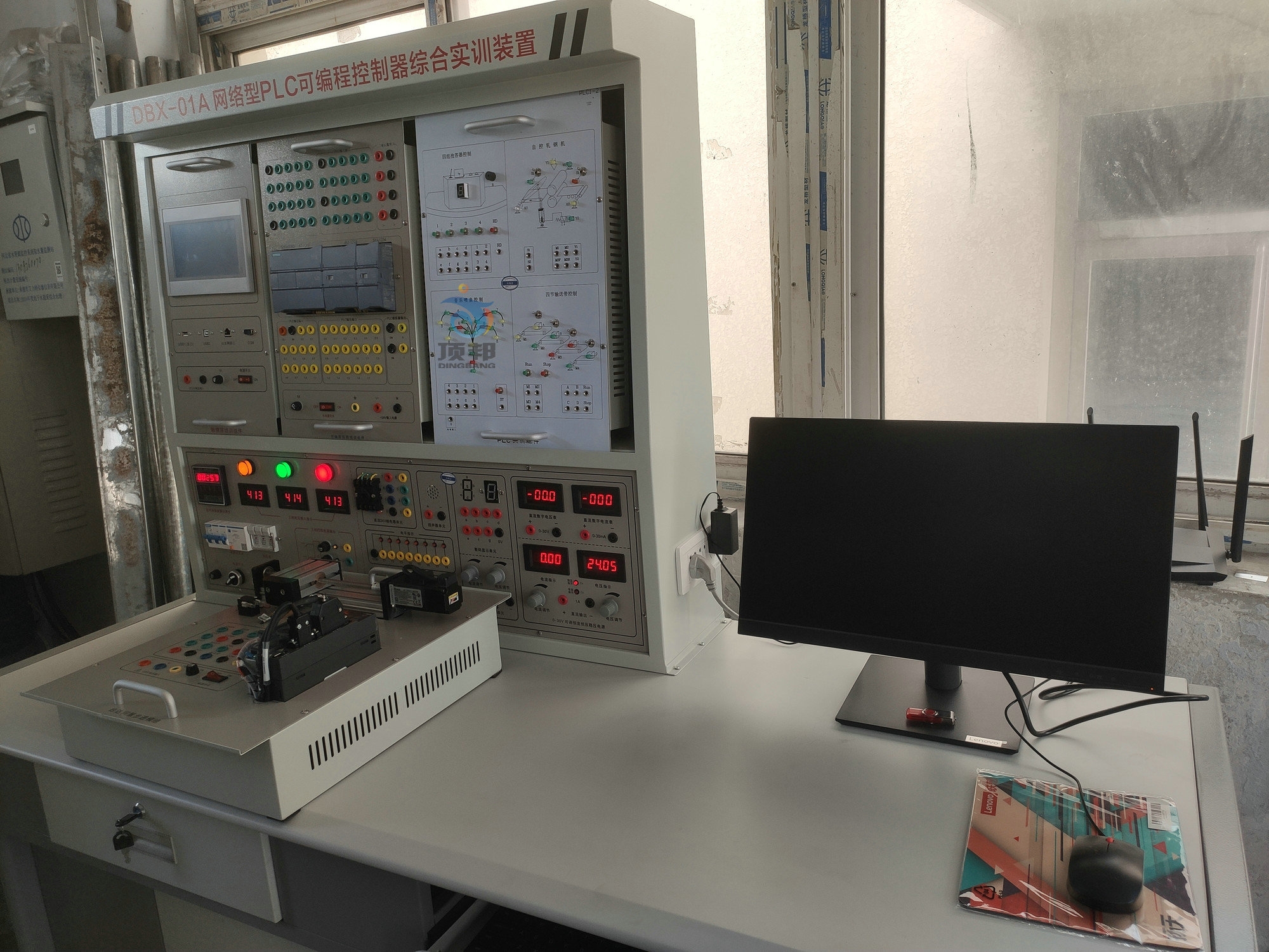 網(wǎng)絡型PLC可編程控制器綜合實訓裝置
