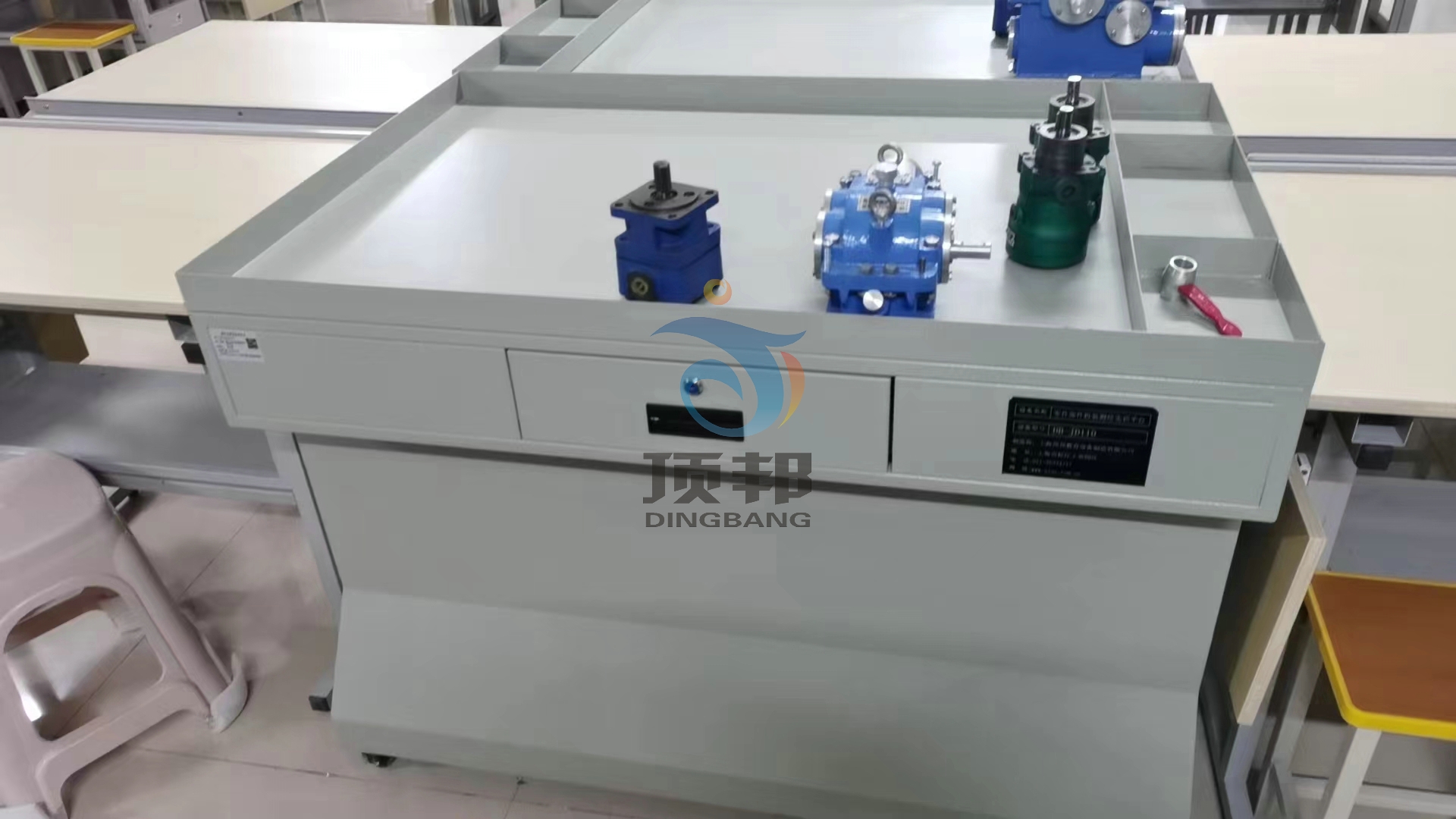 零件部件拆裝測(cè)繪實(shí)訓(xùn)平臺(tái)