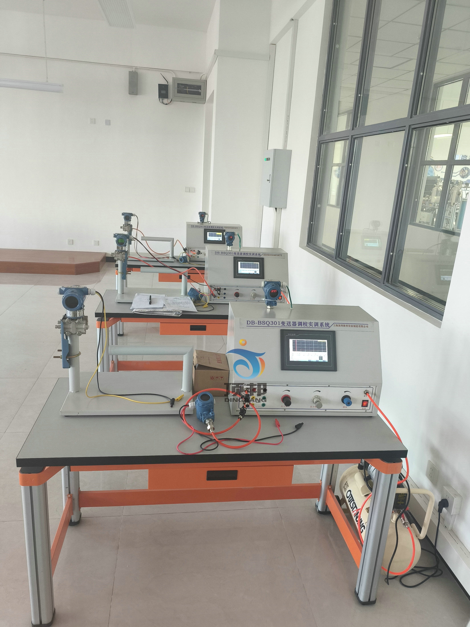 ׃{(dio)У(sh)Ӗ(xn)ϵy(tng)